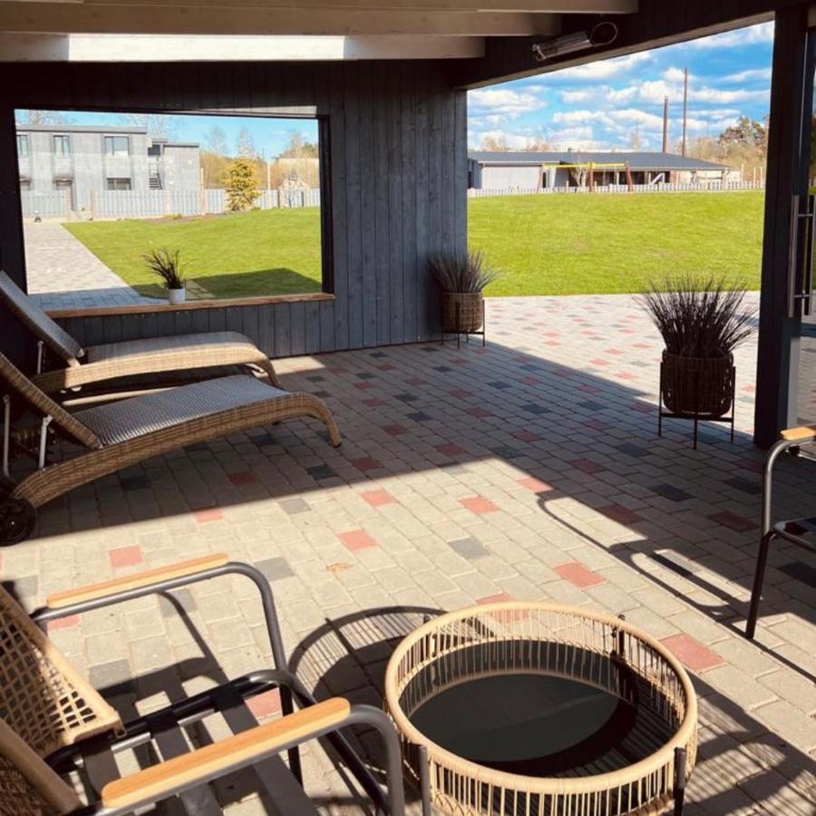 Seaside Apartments 로야 외부 사진