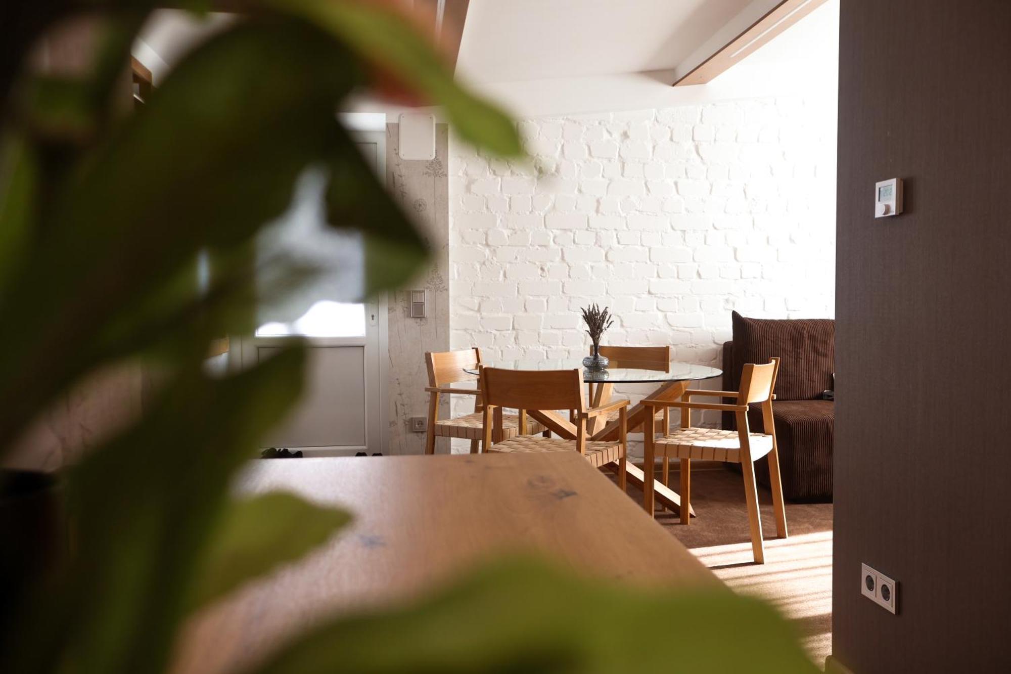 Seaside Apartments 로야 외부 사진